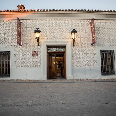 Posada Isabel De Castilla Мадрігаль-де-лас-Альтас-Торрес Екстер'єр фото