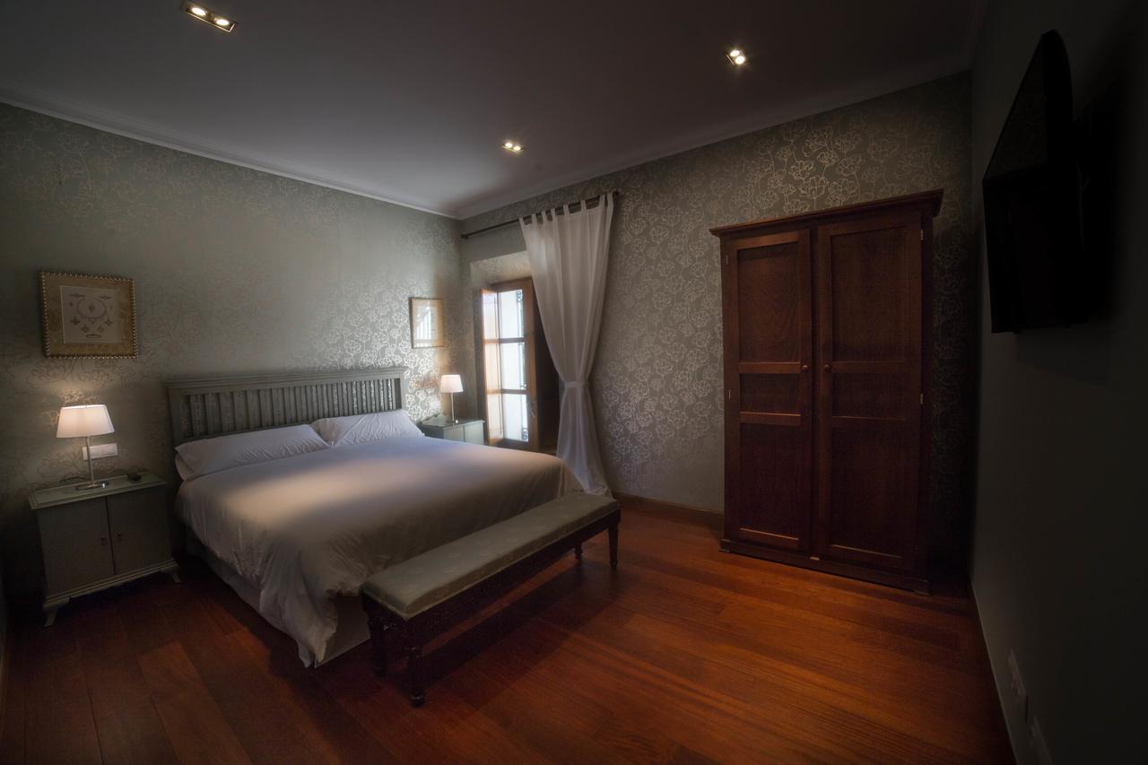 Posada Isabel De Castilla Мадрігаль-де-лас-Альтас-Торрес Екстер'єр фото