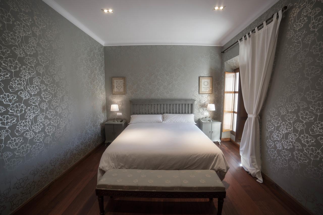 Posada Isabel De Castilla Мадрігаль-де-лас-Альтас-Торрес Екстер'єр фото