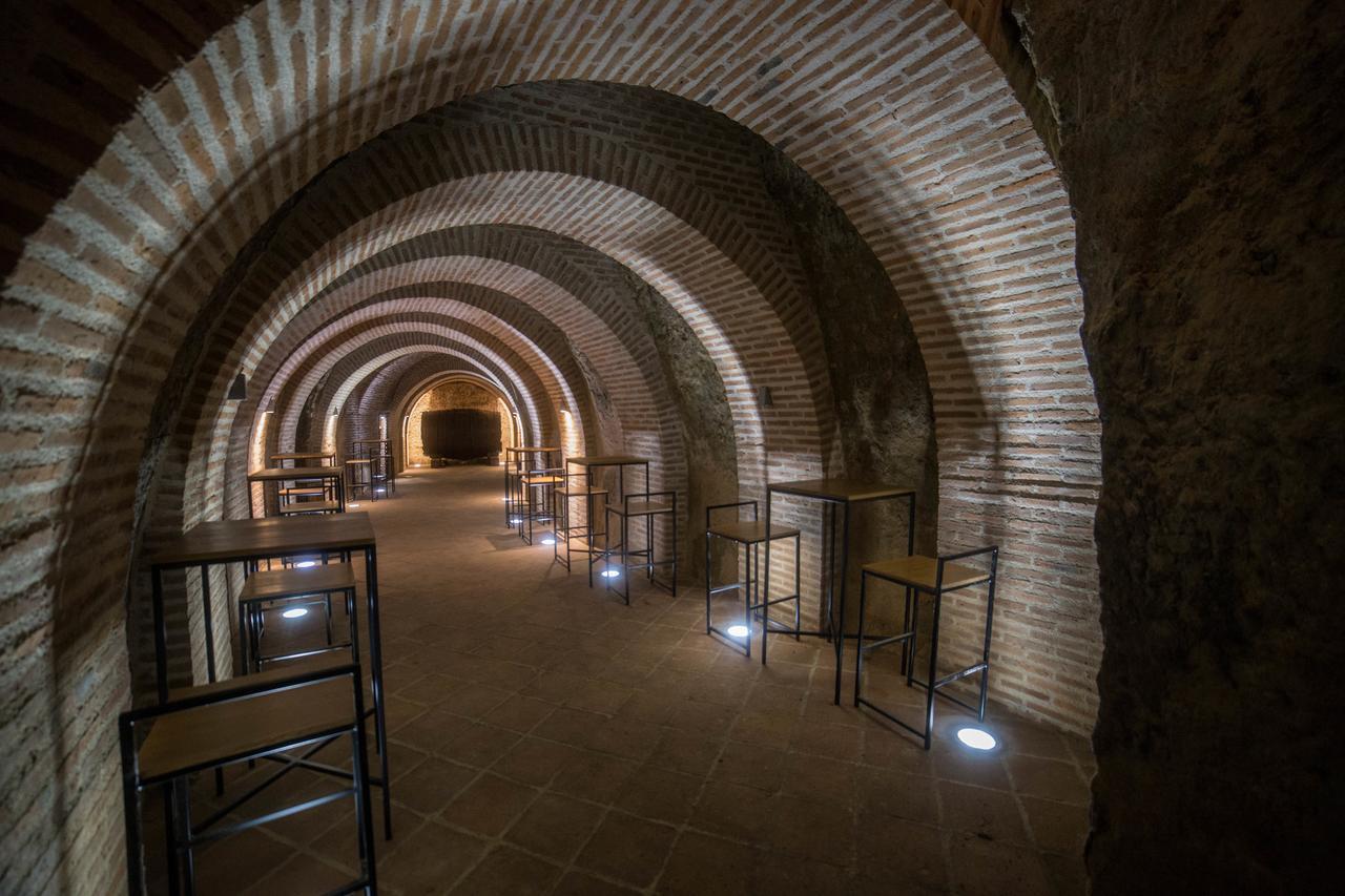 Posada Isabel De Castilla Мадрігаль-де-лас-Альтас-Торрес Екстер'єр фото